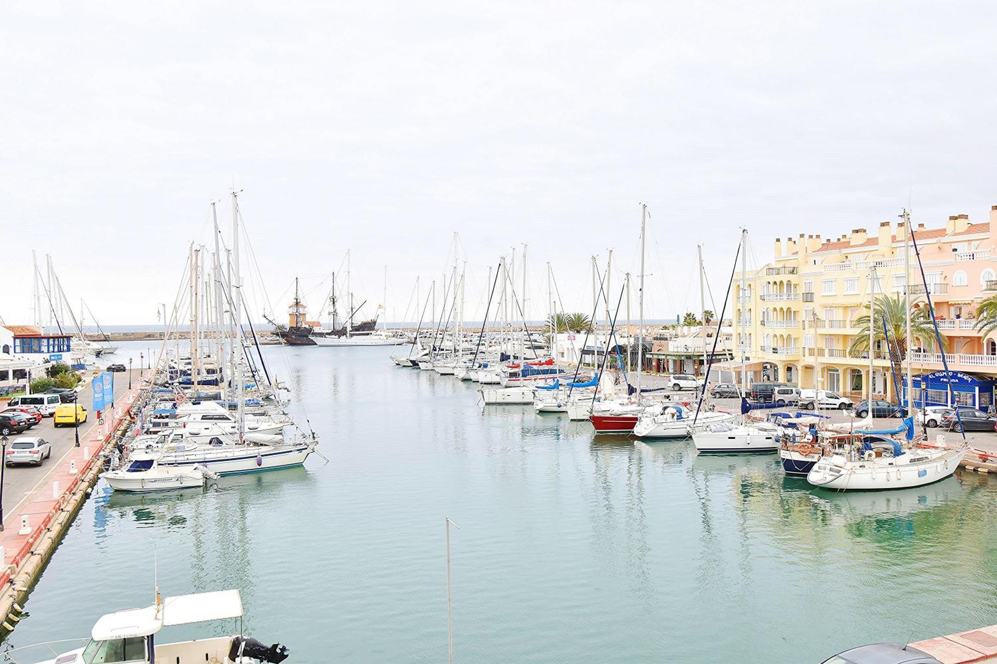 Expoholidays - Puerto Deportivo La Goleta Almerimar Kültér fotó